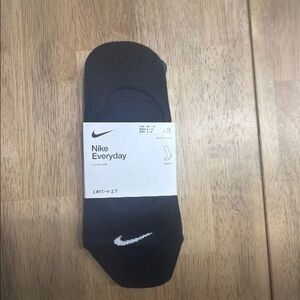 Nike Everyday Black Athletic Socks